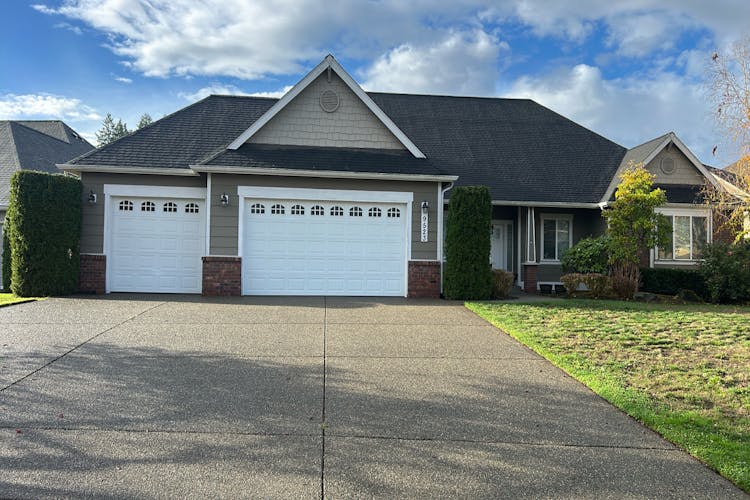 9523 Piperhill Drive Southeast Olympia, WA 98513, Thurston County