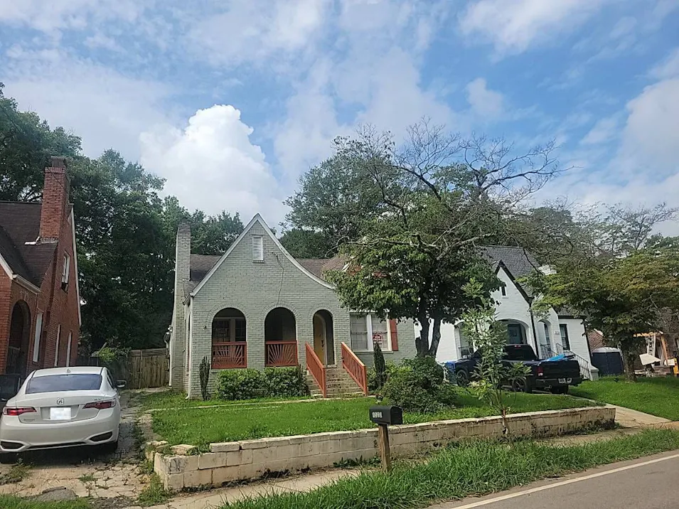 1570 Beecher Street Atlanta, GA 30310, Fulton County