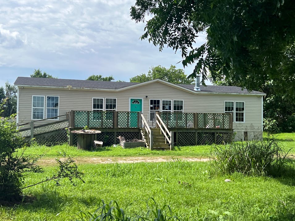 202 E I Ave Milburn, OK 73450, Johnston County