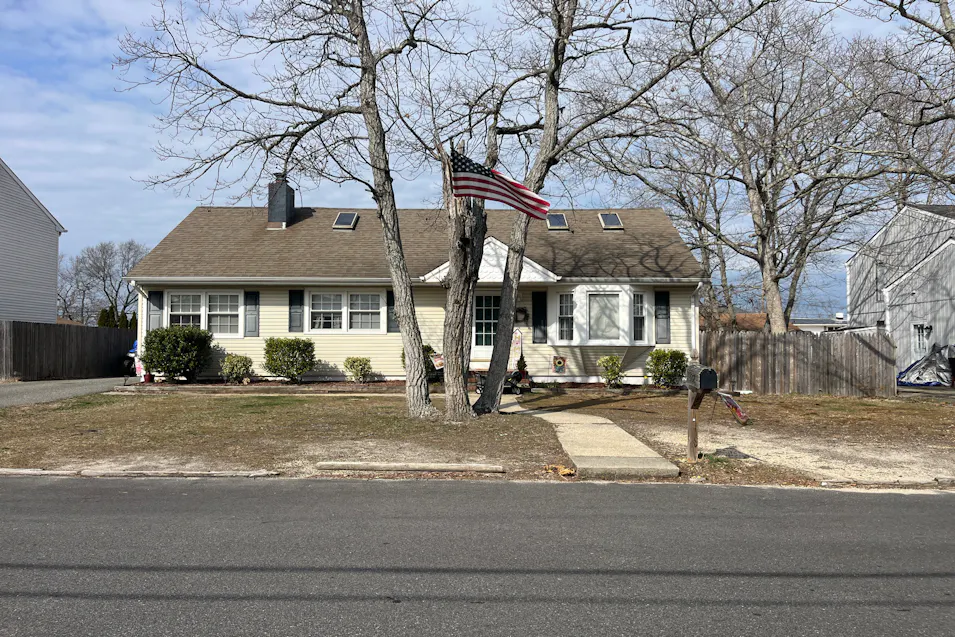 832 Chelsea St Forked Rive, NJ 08731, Ocean County