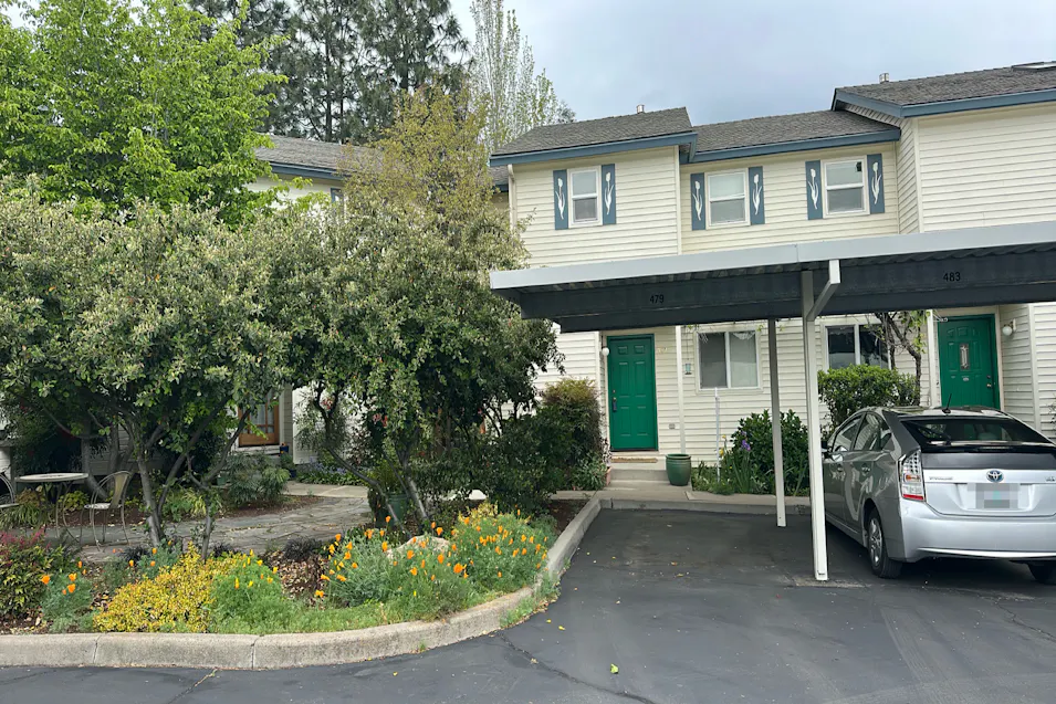483 Tulipan Way Talent, OR 97540, Jackson County
