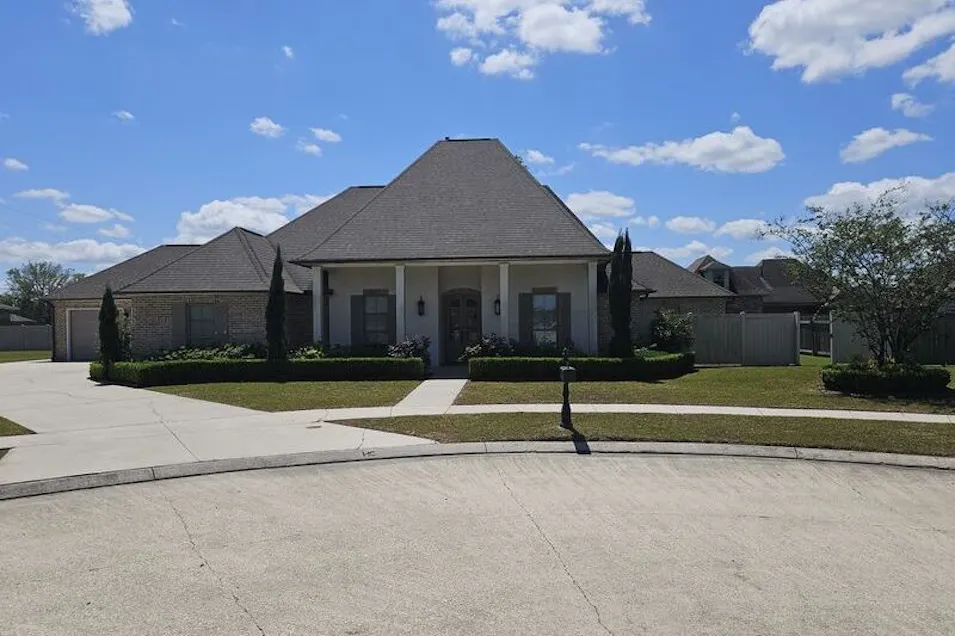 401 Lac Calcasieu Dr Luling, LA 70070, St. Charles County