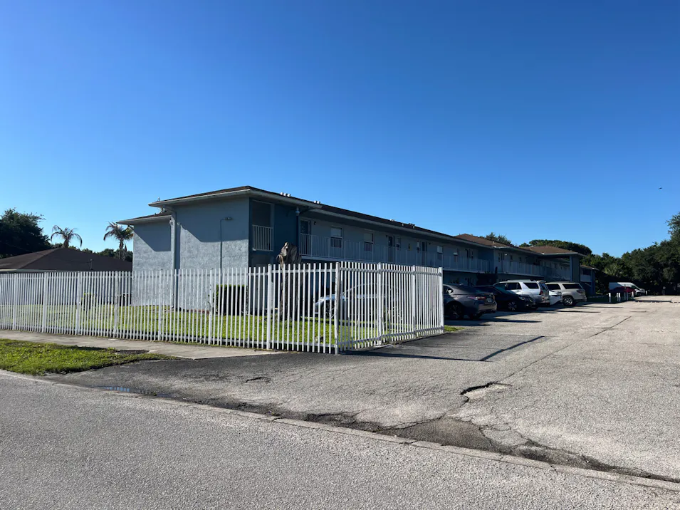 617 Ixoria Ave Fort Pierce, FL 34982, St Lucie County