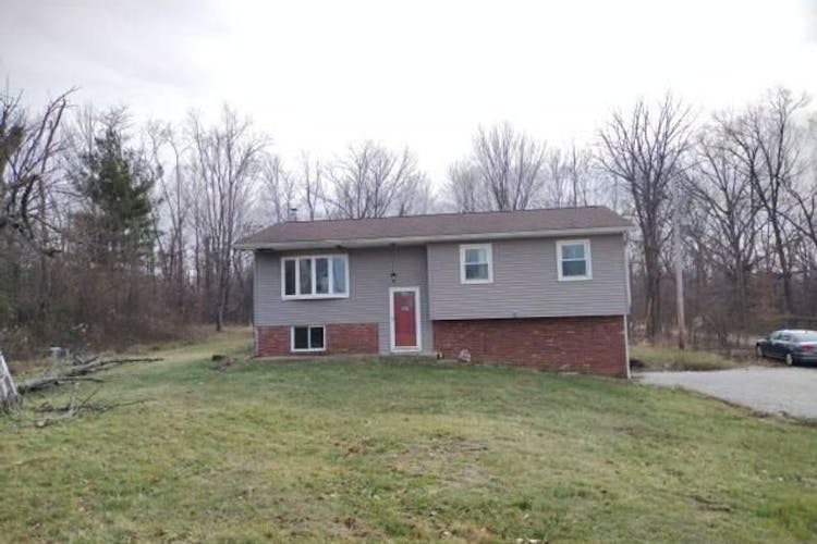 7301w Airport Rd Bloomington, IN 47403, Monroe County