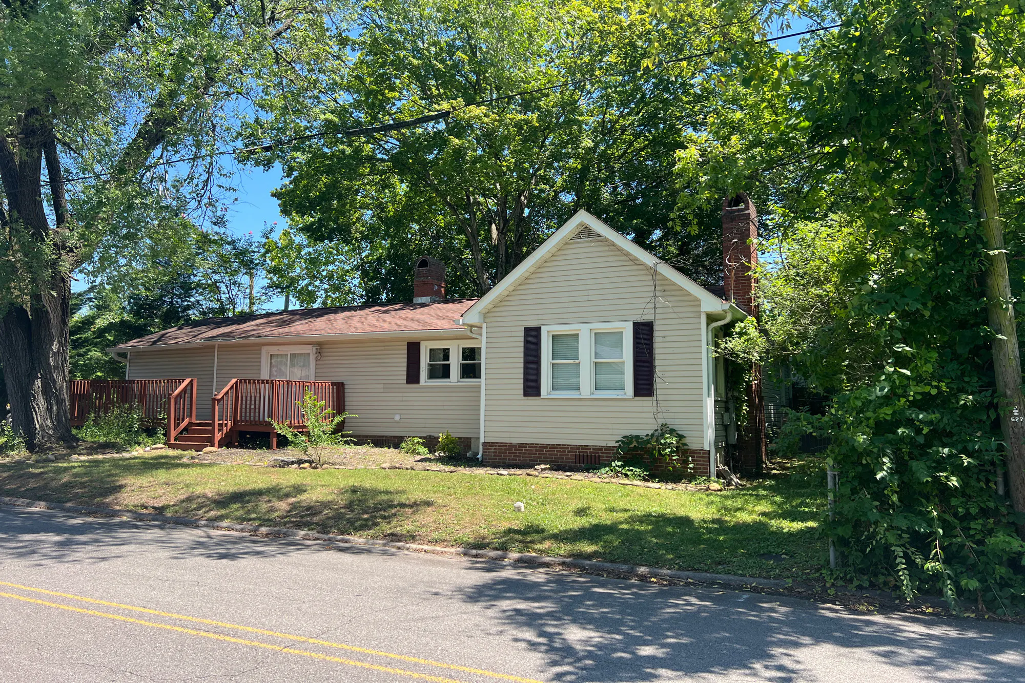 Maire Ave, Clinton, TN 37716 #1