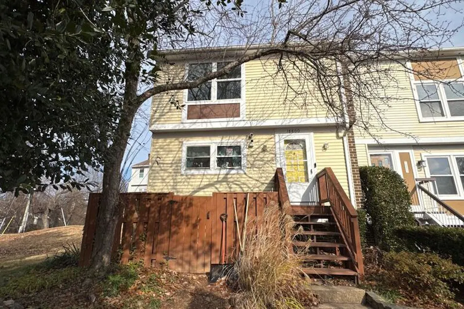 18800 Pine Ridge Lane Germantown, MD 20874, Montgomery County