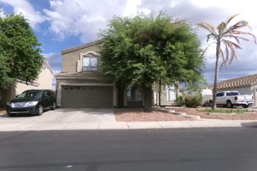 8626 W Keim Drive