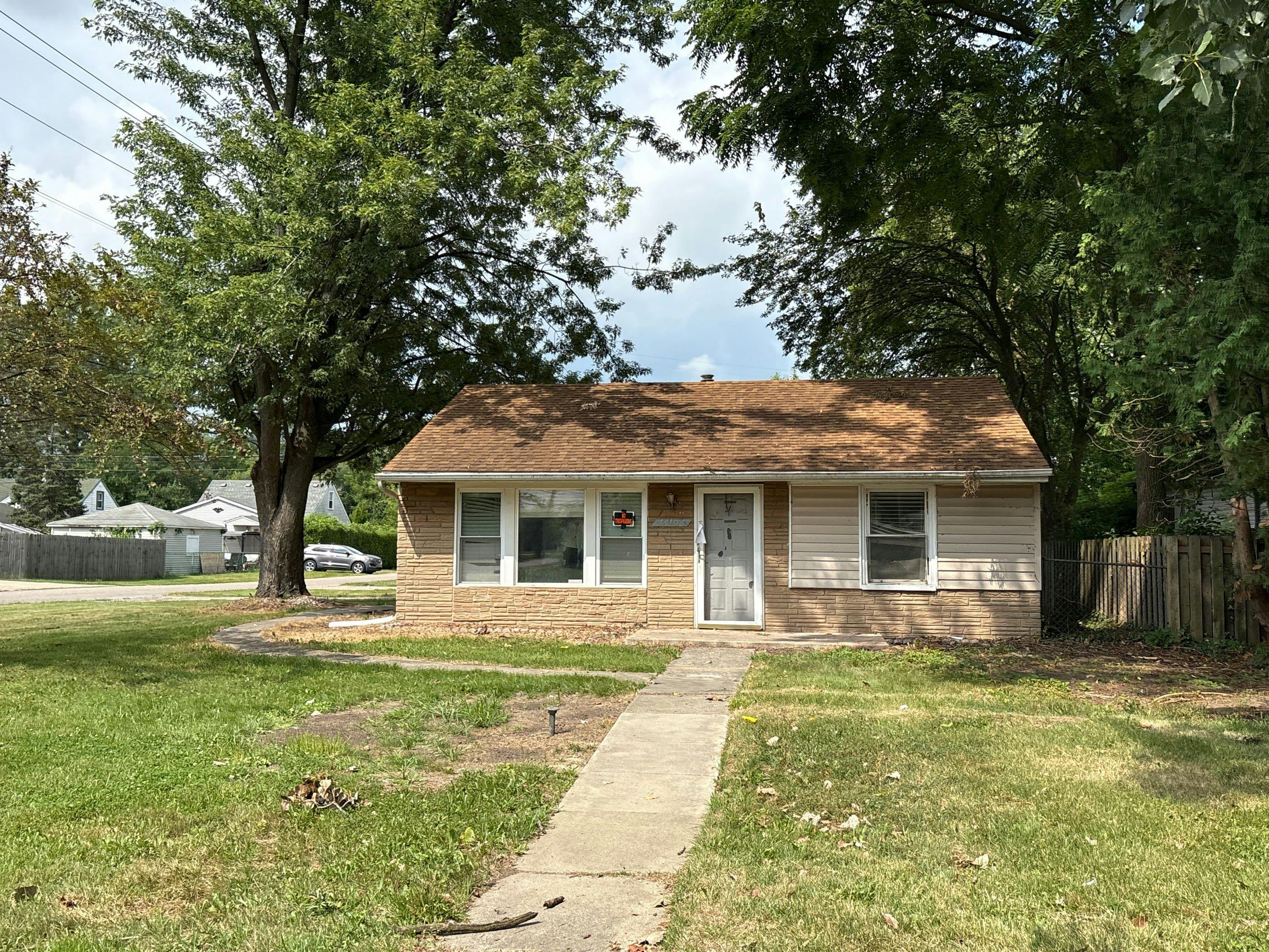 Syracuse St, Taylor, MI 48180