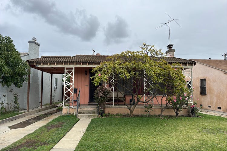 426 South Vancouver Avenue Los Angeles, CA 90022, Los Angeles County