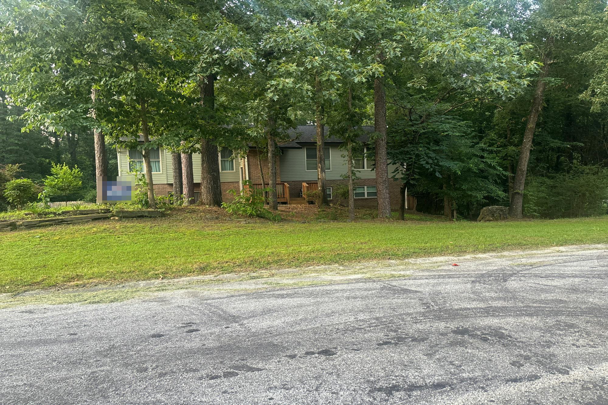 Hamilton Rd, Pelham, AL 35124