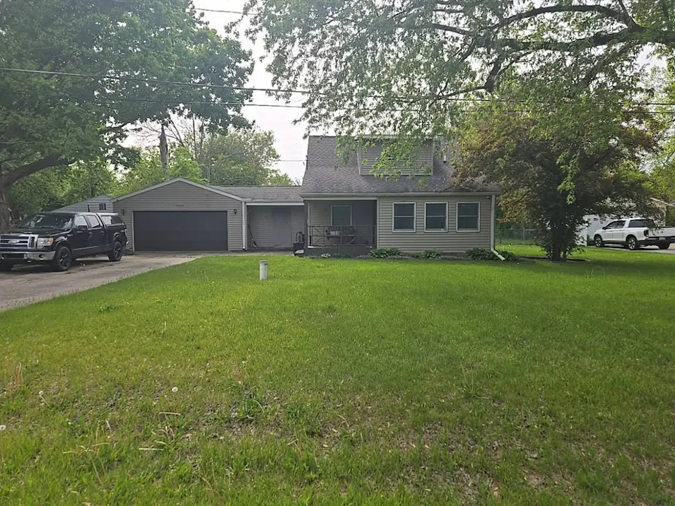 4055 Vassar Rd Flint, MI 48506, Genesee County