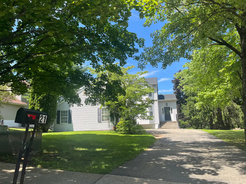 21 Ryan Ln Lincoln Park, NJ 07035, Morris County