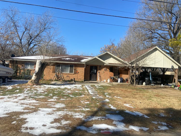 1005 Rosebud Dr Azle,, TX 76020, Parker County