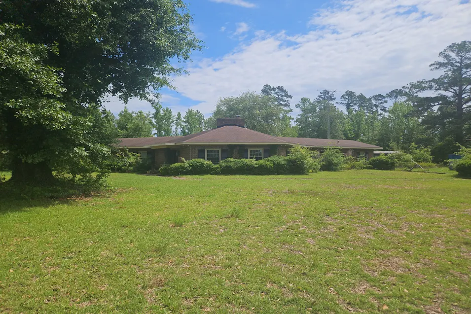 9379 Old Whiteville Rd Lumberton, NC 28358, Robeson County
