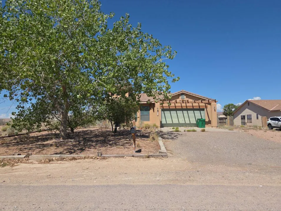 817 7th St NE Rio Rancho, NM 87124, Sandoval County