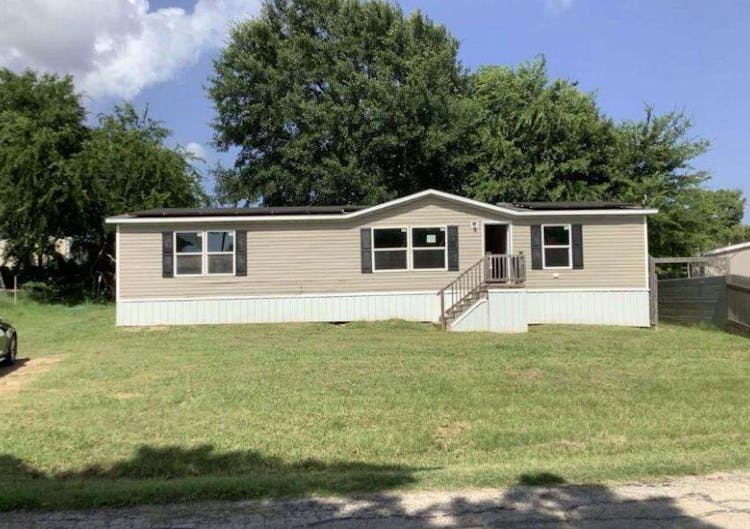 334 Whispering Trl Gun Barrel City, TX 75156, Henderson County