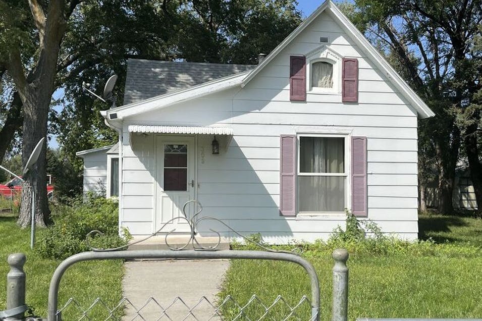 308 N. Lincoln Avenue Hershey, NE 69143, Lincoln County
