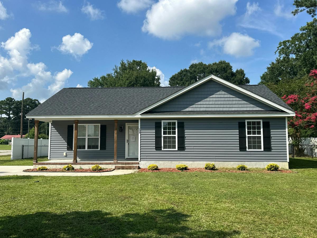 Nicewood Dr, Newport News, VA 23602