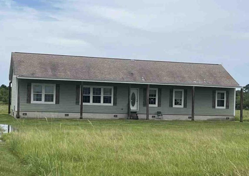 2832 Dubose Rd Rayne, LA 70578, Lafayette County