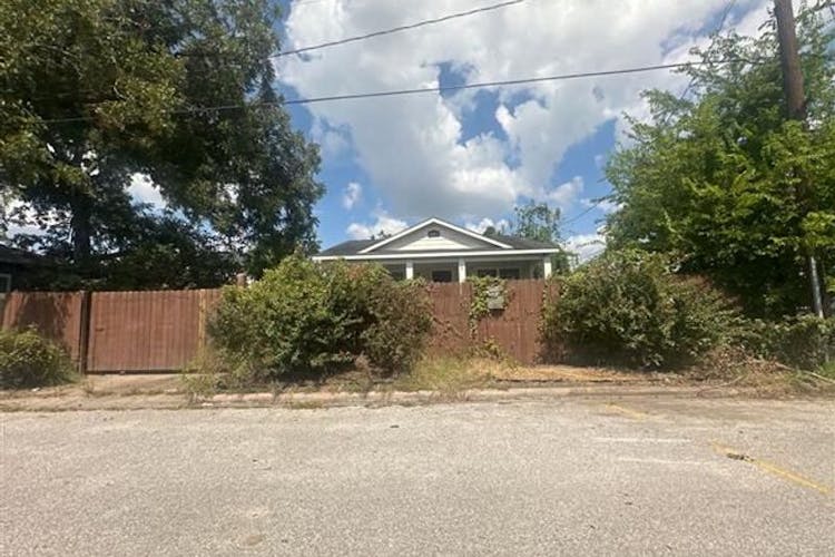 1309 Tarley St Houston, TX 77009-1545, Harris County
