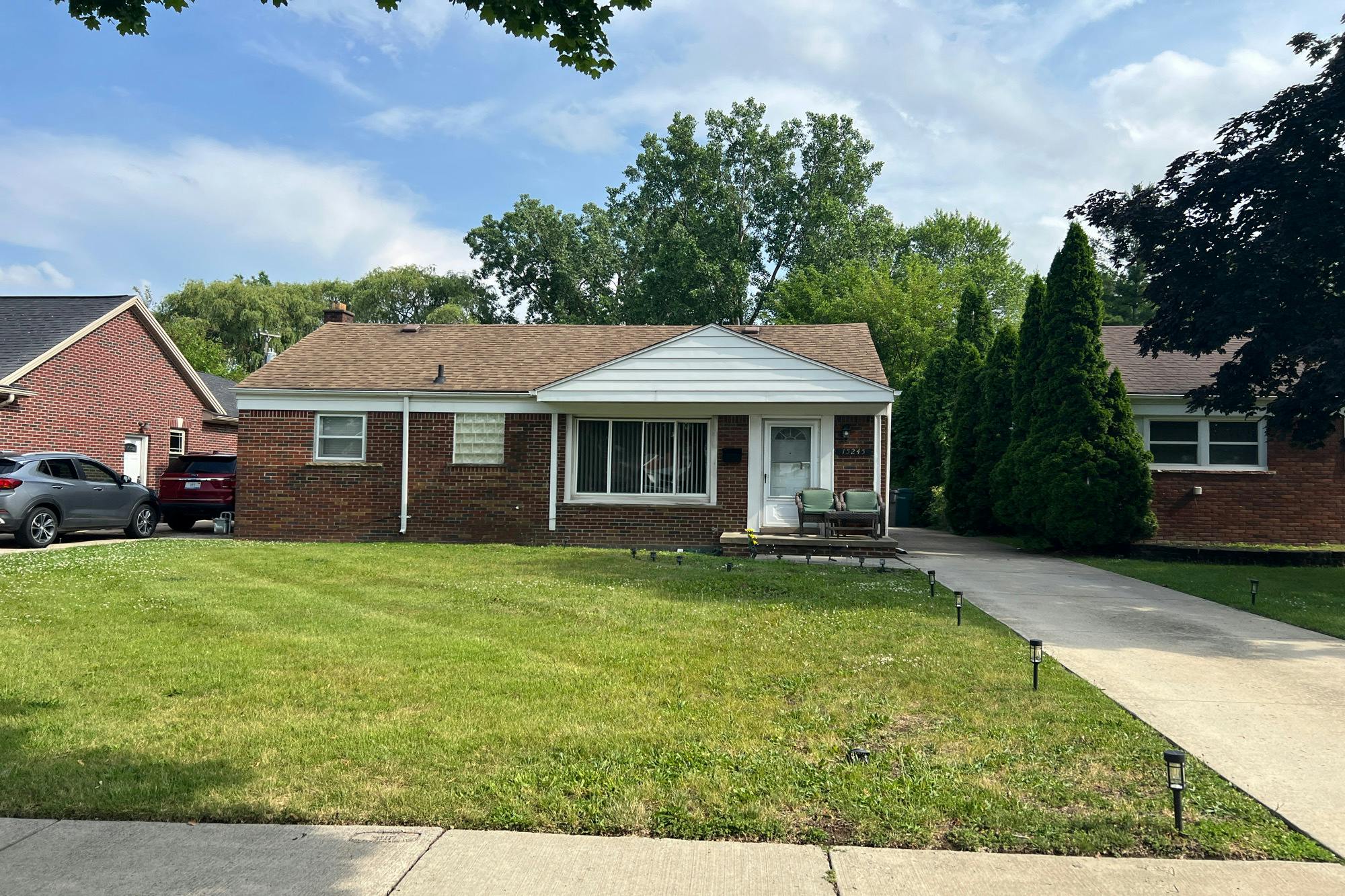 Prospect St, Dearborn, MI 48126