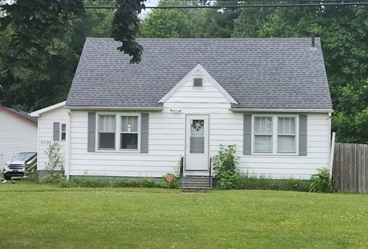 53188 Us 131 Three Rivers, MI 49093, Saint Joseph County