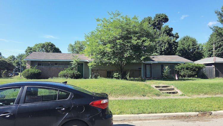 502 Wild St Albion, MI 49224, Calhoun County