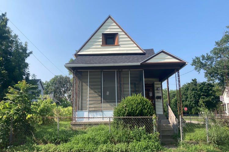 902 Blum St Toledo, OH 43607, Lucas County