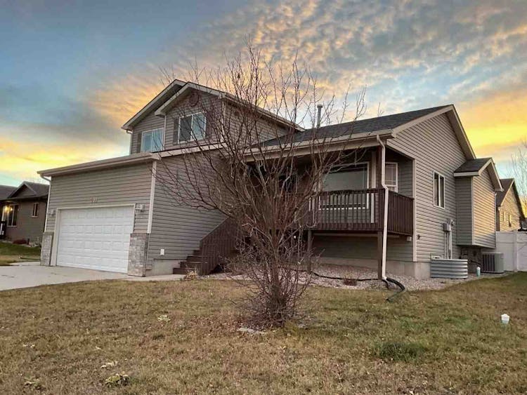 104 Savoy Circle Rapid City, SD 57701, Pennington County