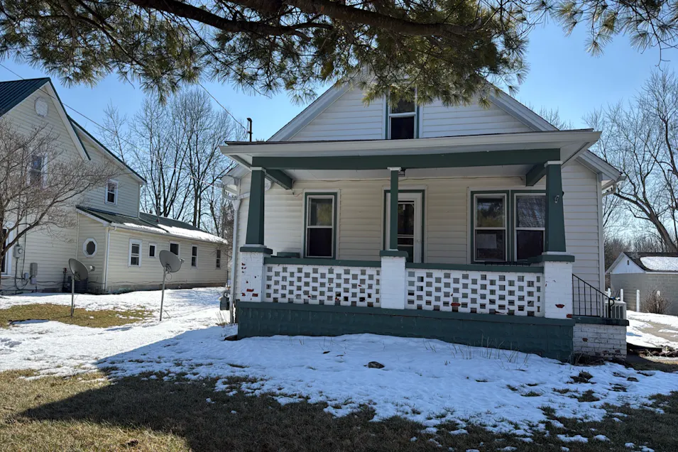 3329 E High St Springfield, OH 45505, Clark County