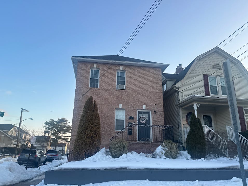 501 2nd Ave Lyndhurst, NJ 07071, Bergen County