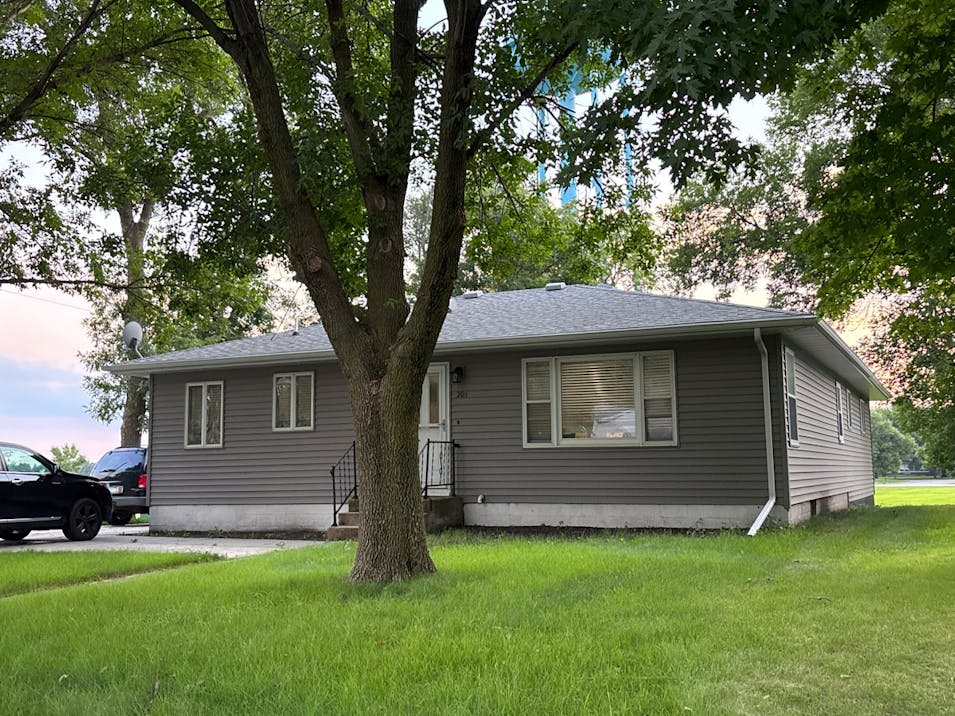 201 Lexington St Milroy, MN 56263, Redwood County