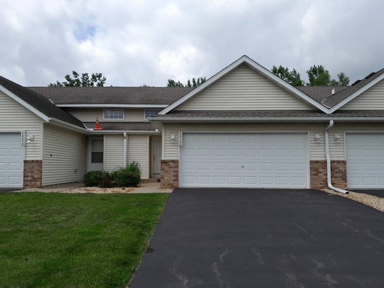 20100 Cabrilla Way Farmington, MN 55024, Dakota County