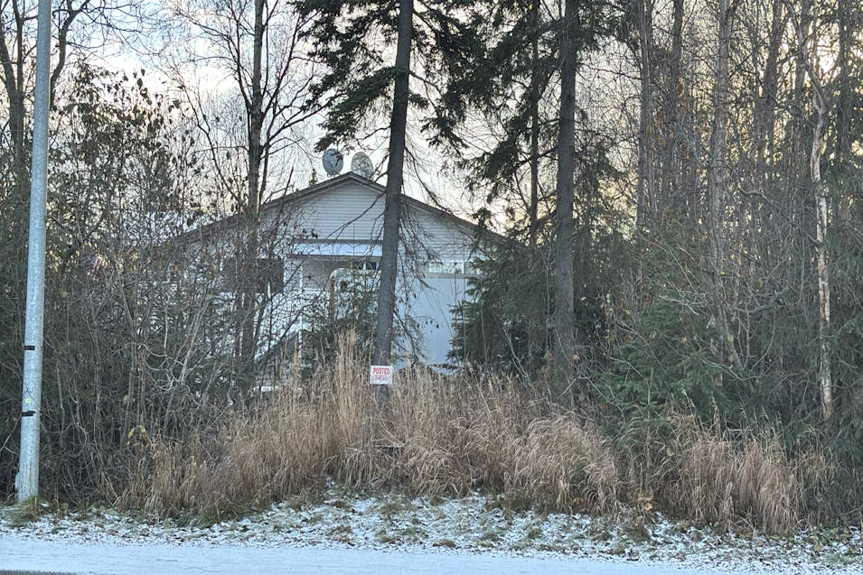 3650 Strawberry Road Anchorage, AK 99502, Anchorage County