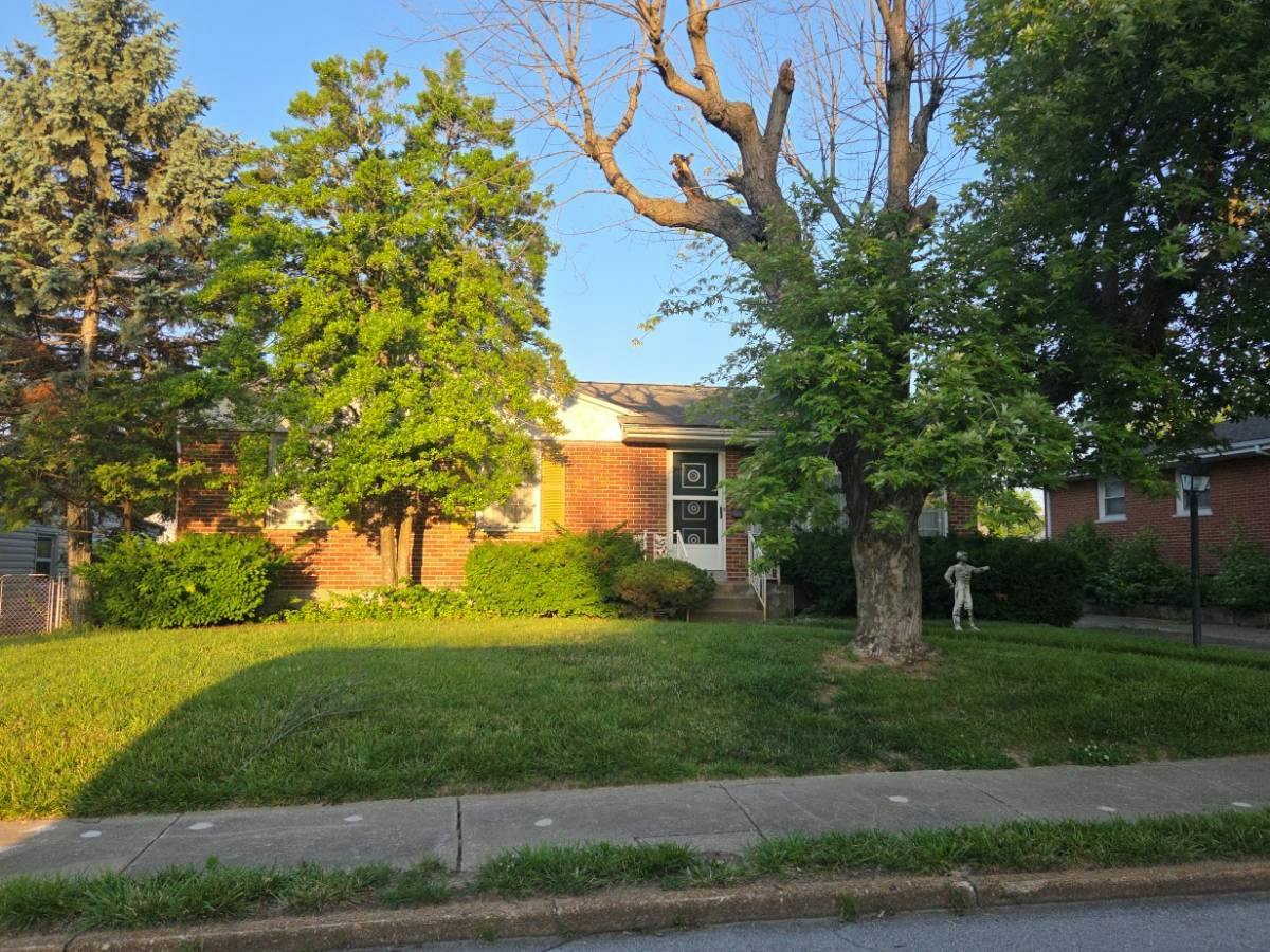 Park Ave, Saint Charles, MO 63301