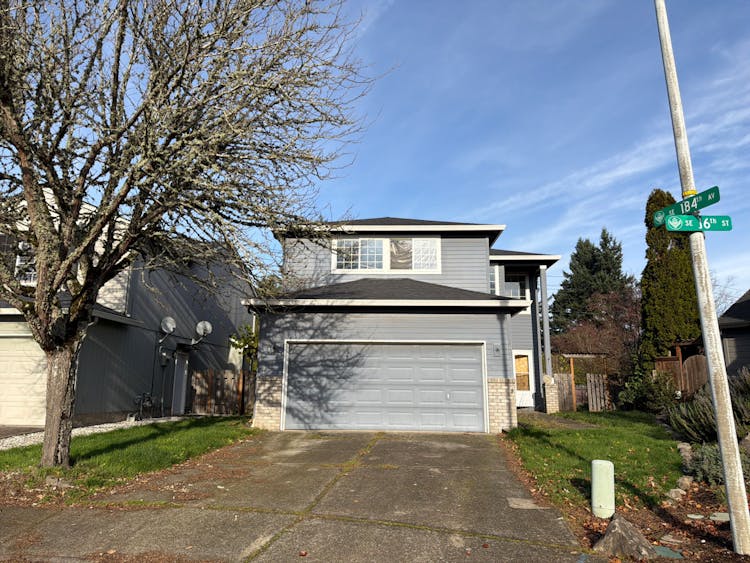 18400 SE 16th St Vancouver, WA 98683, Clark County