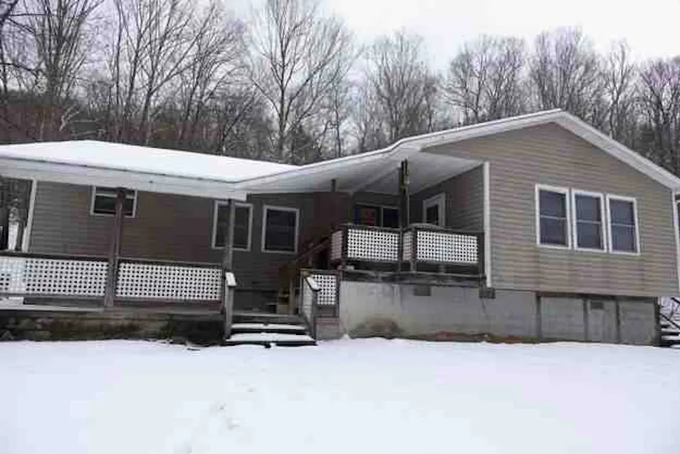 37 Boggs Mill Rd Cleveland, WV 26215, Webster County
