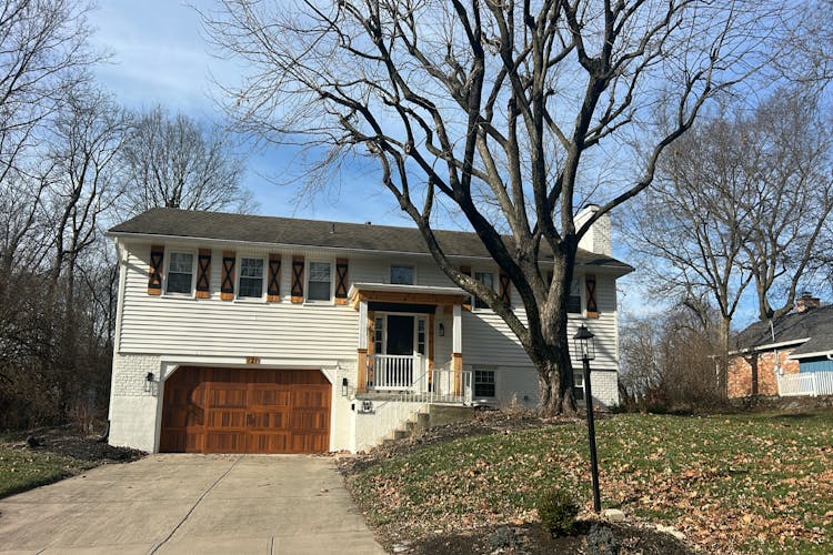 121 Woodfield Place Dayton, OH 45459, Montgomery County