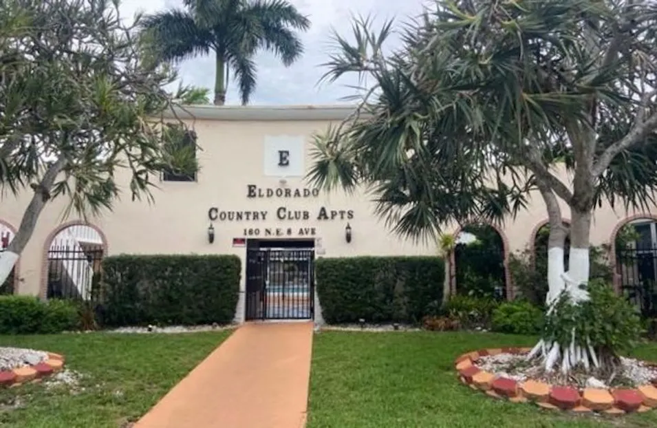 160 NE 8th Ave #12a Hallandale, FL 33009, Broward County