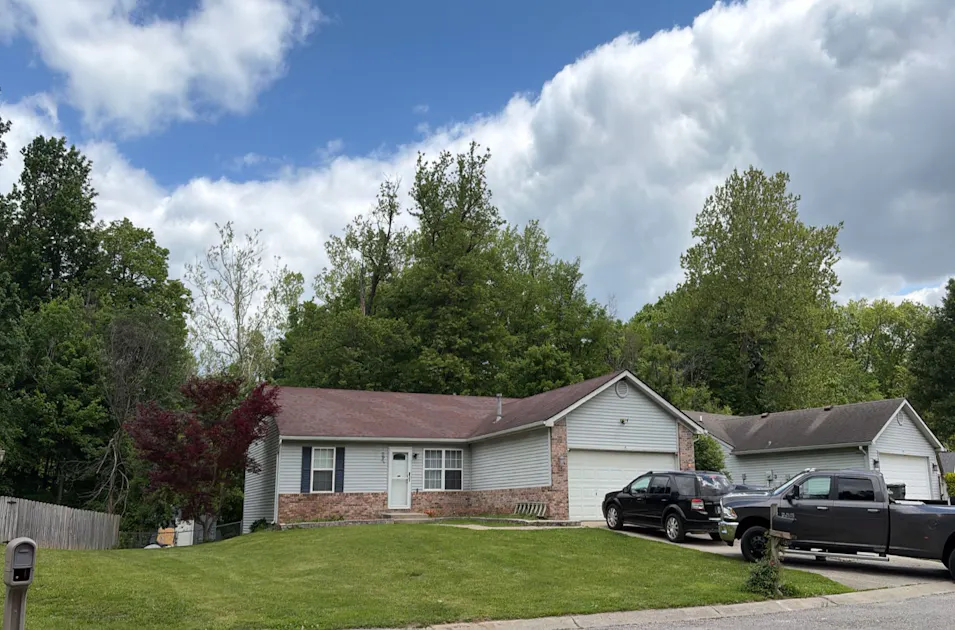 1637 Woodpointe Drive Indianapolis, IN 46234, Marion County
