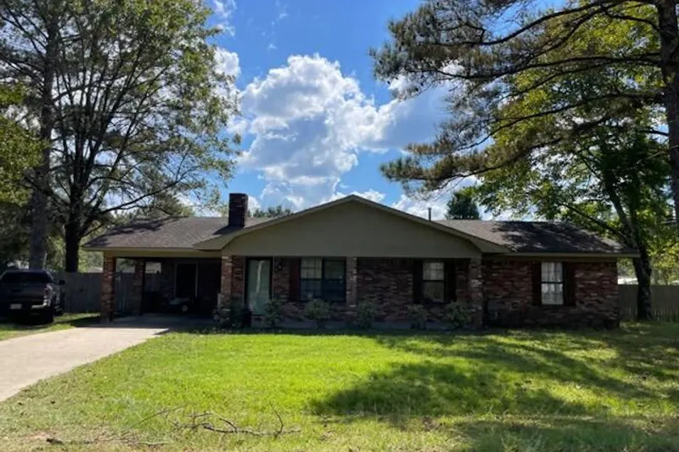1804 Longview Dr Amory, MS 38821, Monroe County
