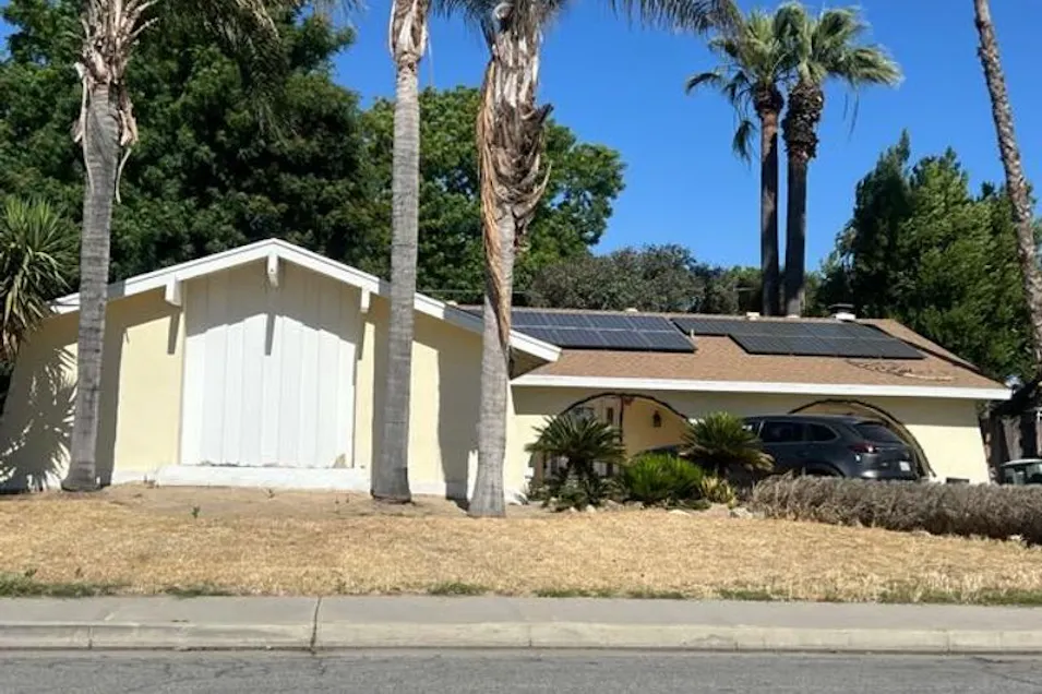 104 Haggin St Bakersfield, CA 93309, Kern County