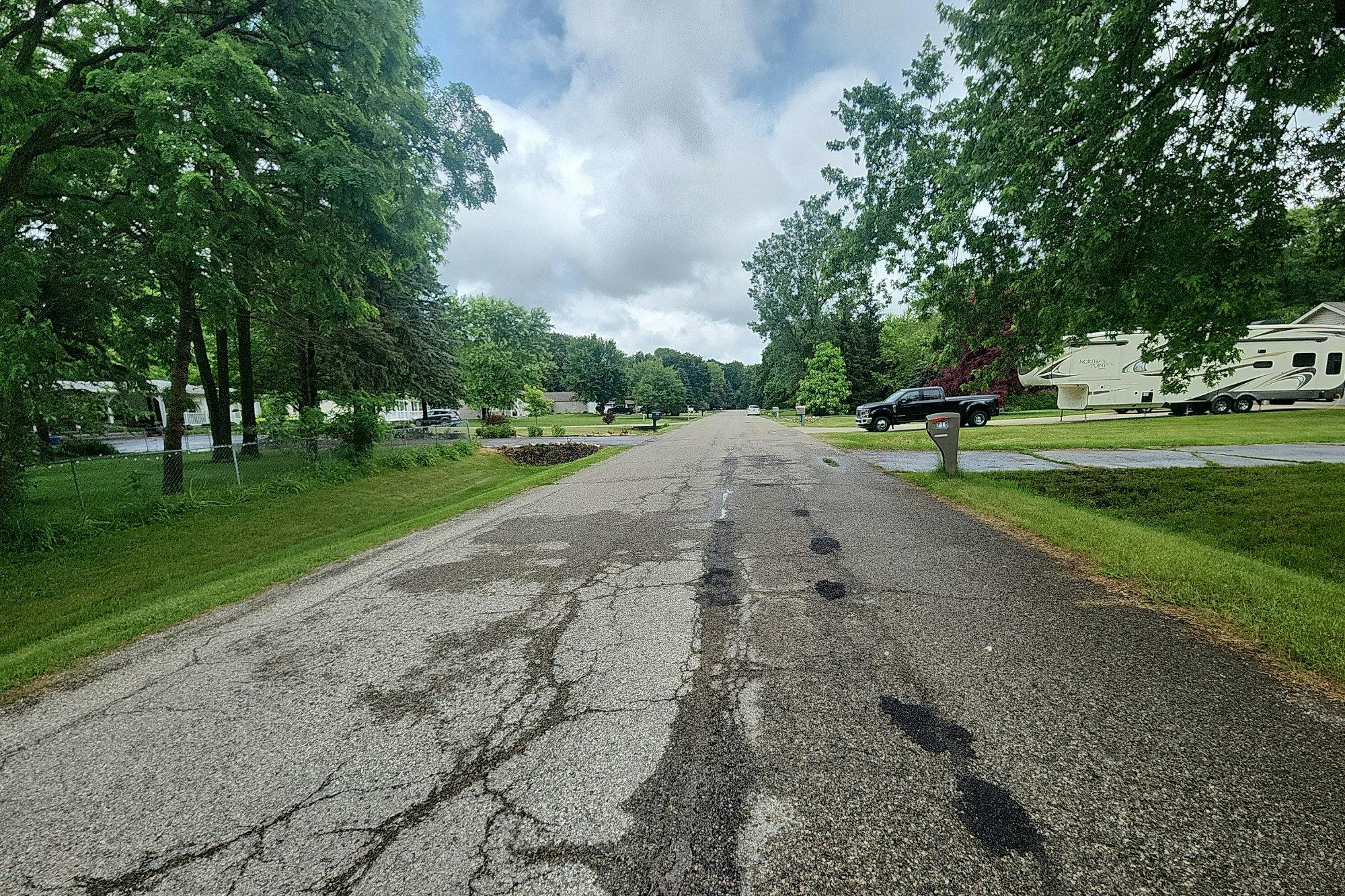 Madouse Ct, Whitmore Lake, MI 48189