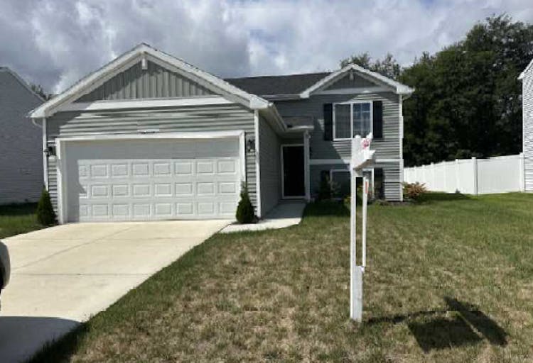 10450 Schrier Ln Portage, MI 49024, Kalamazoo County