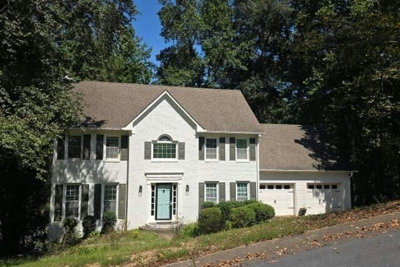 Yorkshire Dr, Woodstock, GA 30189