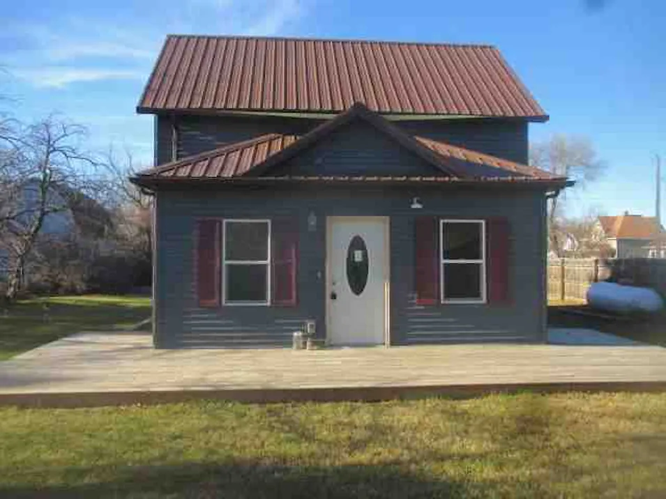 305 State St Rolette, ND 58366, Rolette County