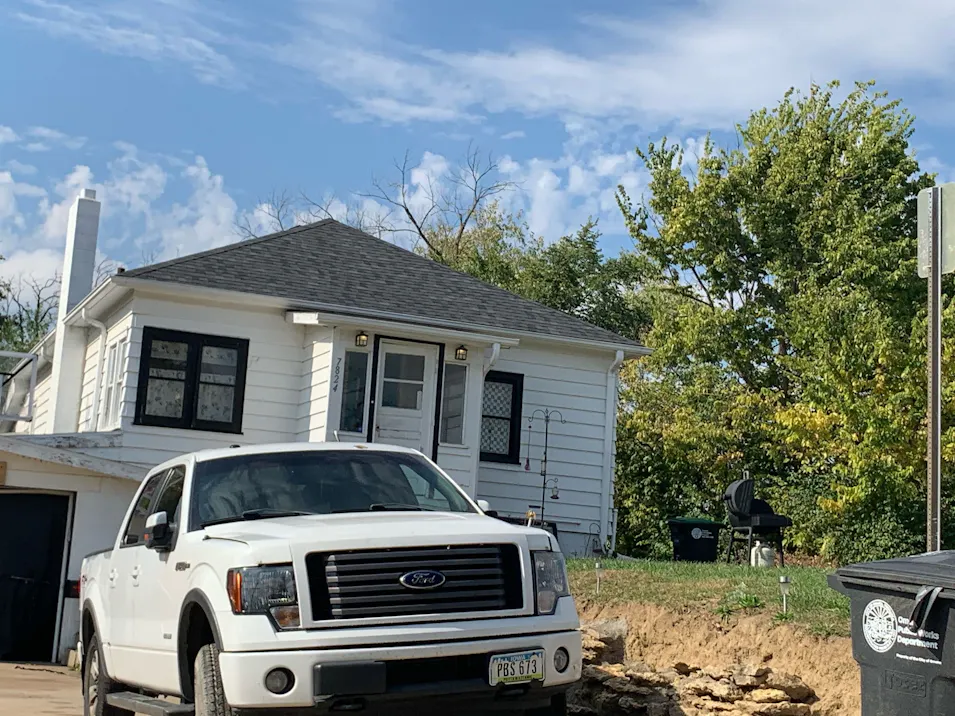 7824 N 36th St Omaha, NE 68112, Douglas County