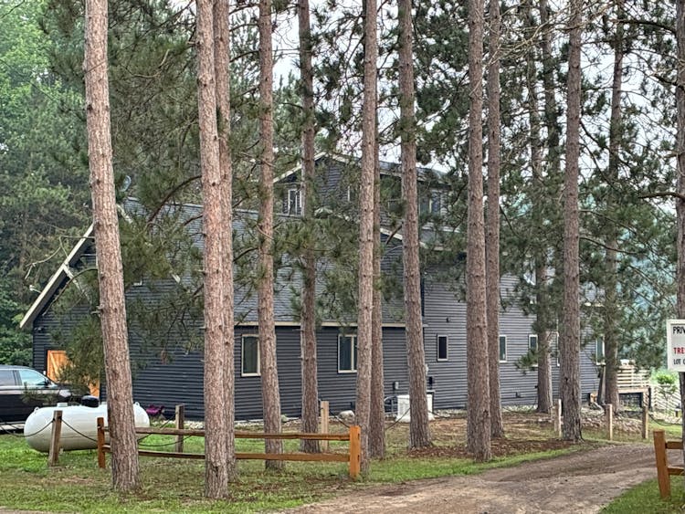 748 Connie Dr Lake, MI 48632, Clare County