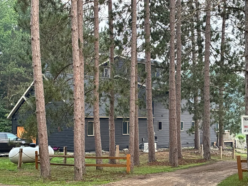 748 Connie Dr Lake, MI 48632, Clare County