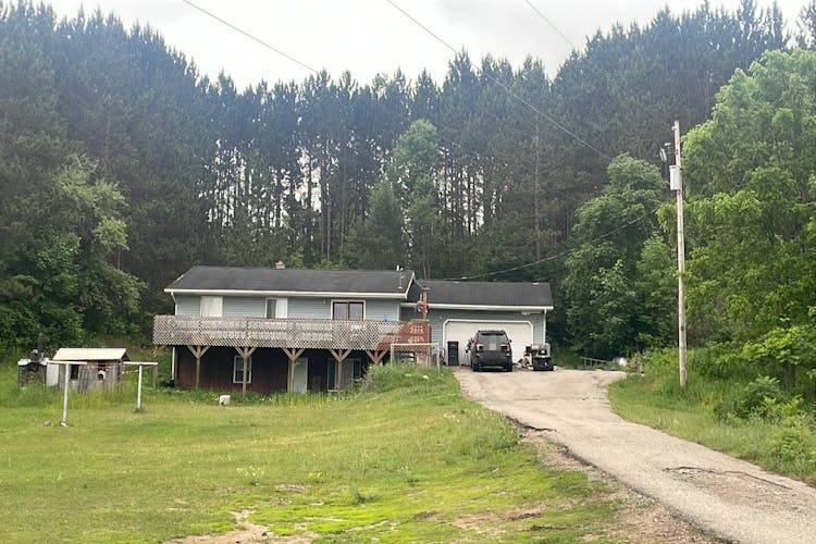 7520 E 16 1/2 Rd Manton, MI 49663, Wexford County